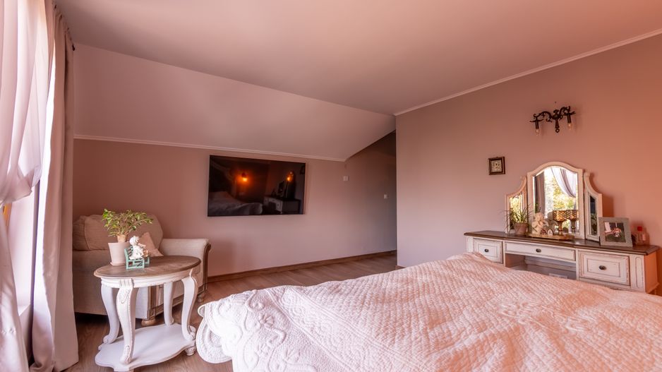 Proprietate exclusivista de vanzare: 2 case | 9 camere | 2000 mp teren - Poză 51