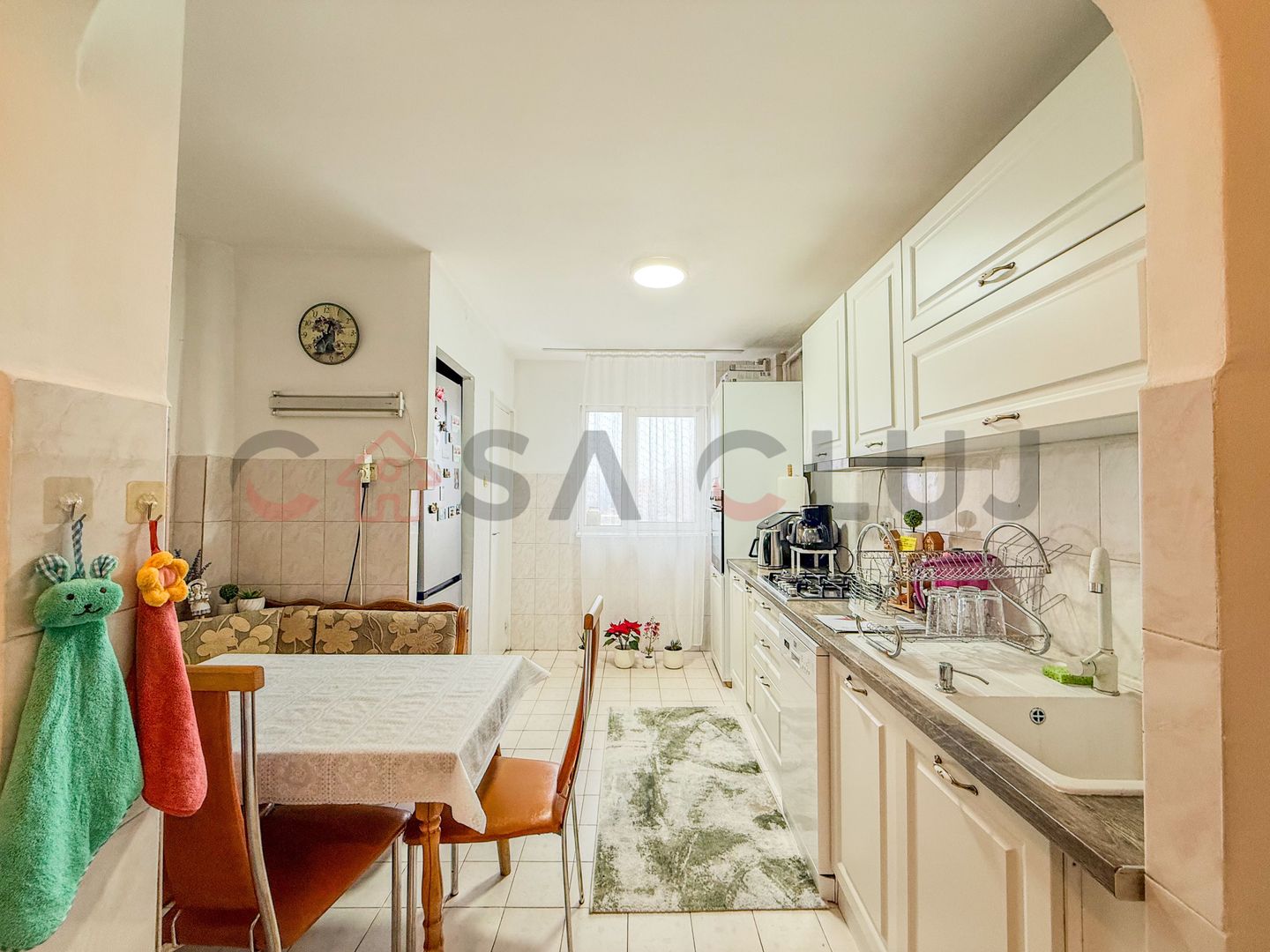 3 camere | Decomandat | Etaj intermediar | 2 balcoane |2 bai - Poză 3