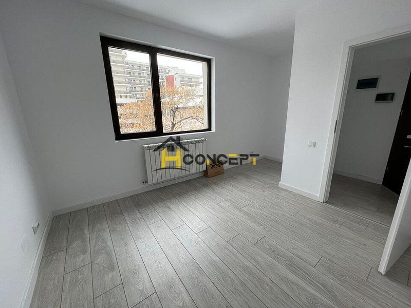 Inchiriere Vila cu 4 apartamente Parcare proprie - Poză 4