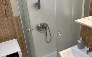 Închiriere Apartament cu 3 camere Stefan cel Mare, aproape metrou, mobilat - Poză 2