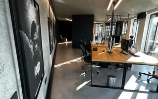 Spatiu pentru birouri elegant și versatil în locație premium! - Poză 22