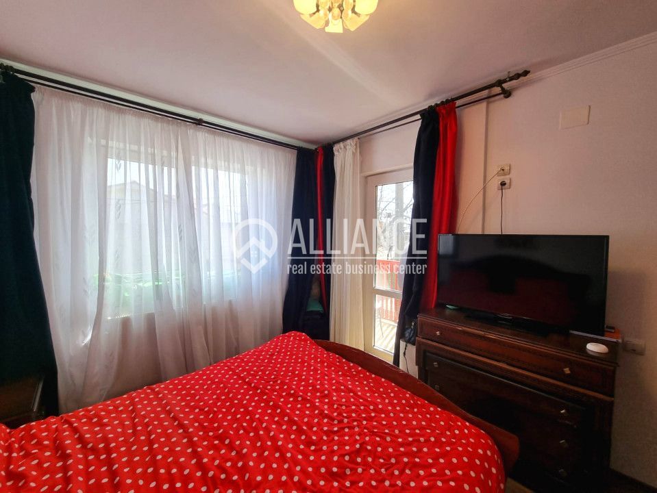 Brătianu Constanta(COD 07) Vila -  P+1+M cu 7 camere - Poză 11