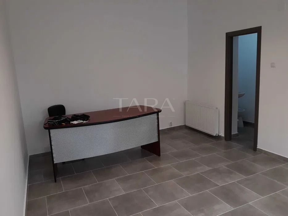 Vanzare apartament 3 camere, ULTRACENTRAL, zona Orange. - Poză 3