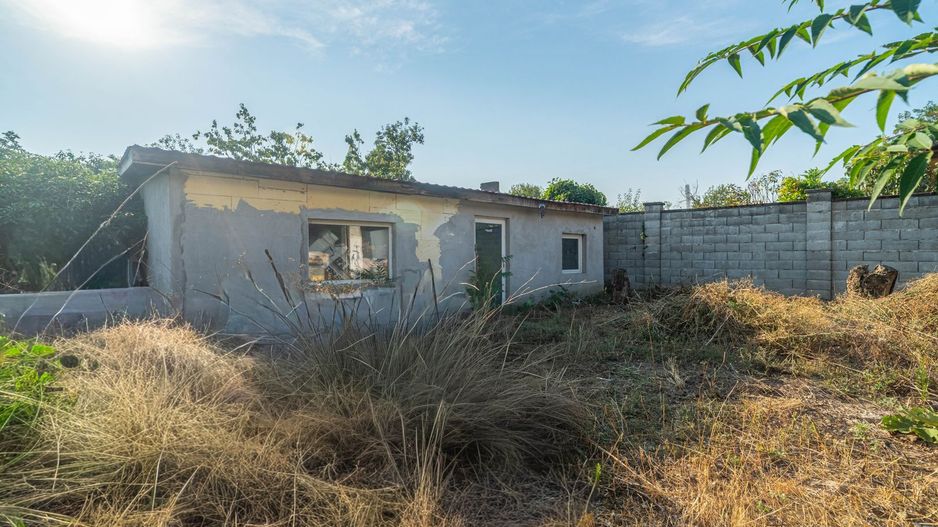 Casa 2 camere + Anexe - teren 648 mp - Alfa - COMISION 0 - Poză 1