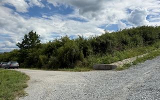 Teren aproape de pădure Jelna - Poză 2