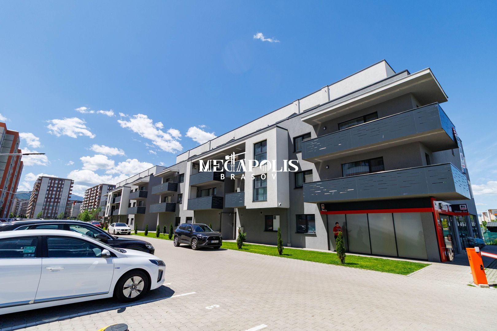 Intabulat / Mobilat Utilat / Parcare - Poză 1