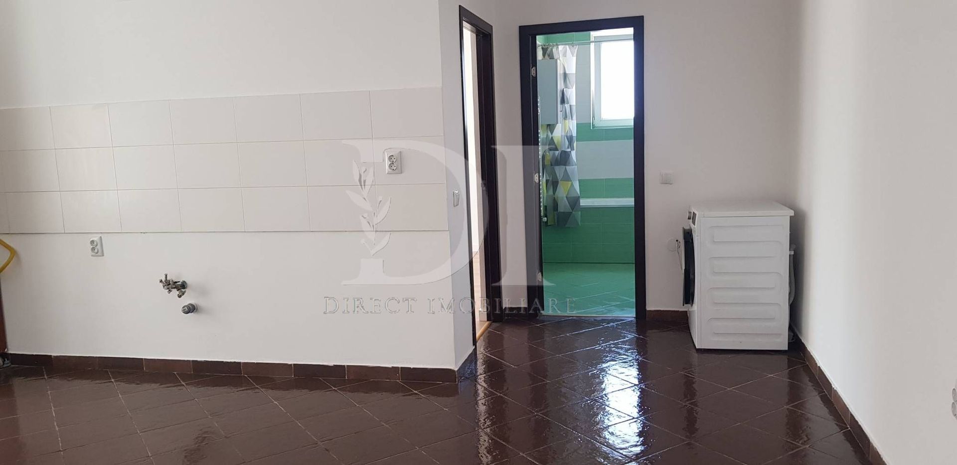 Apartament 3 camere | Florești, Str. Eroilor - Poză 1
