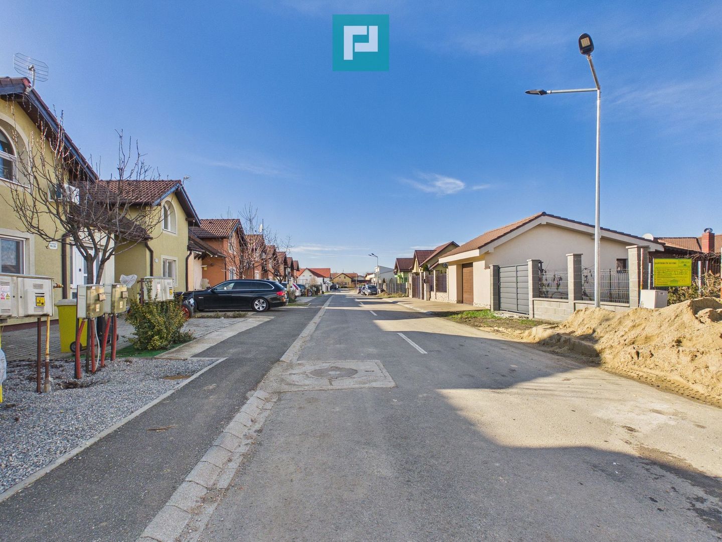 Casă înșiruită în Via Carmina- Vladmirescu - Poză 11