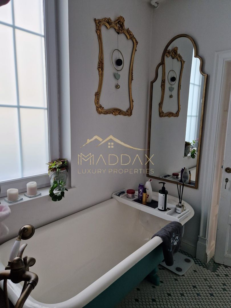 Apartament de Lux în Vilă Interbelică | Zona Cașin - Arcul de Triumf | Renovat - Poză 18