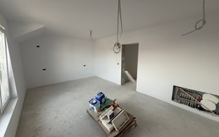 Toate utilitatile. Strada asfaltata. Finisaje la alegere. Comision 0% - Poză 17