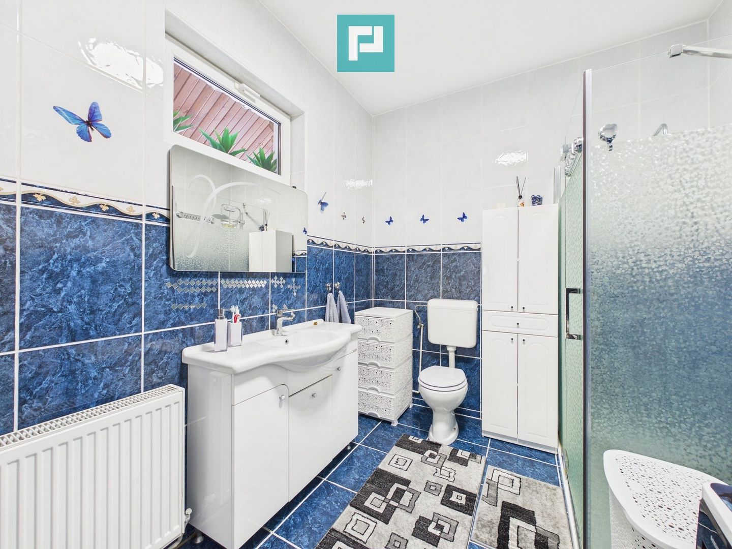 Casa cu potential multiplu in Curtici - Poză 21