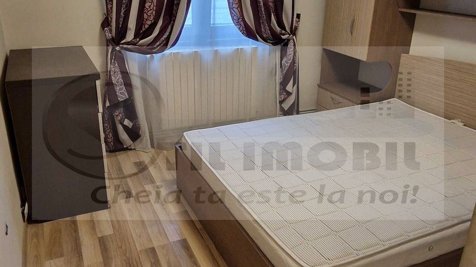 Apartament cu 2 camere, decomandat - Canta, la etaj intermediar ! - Poză 1