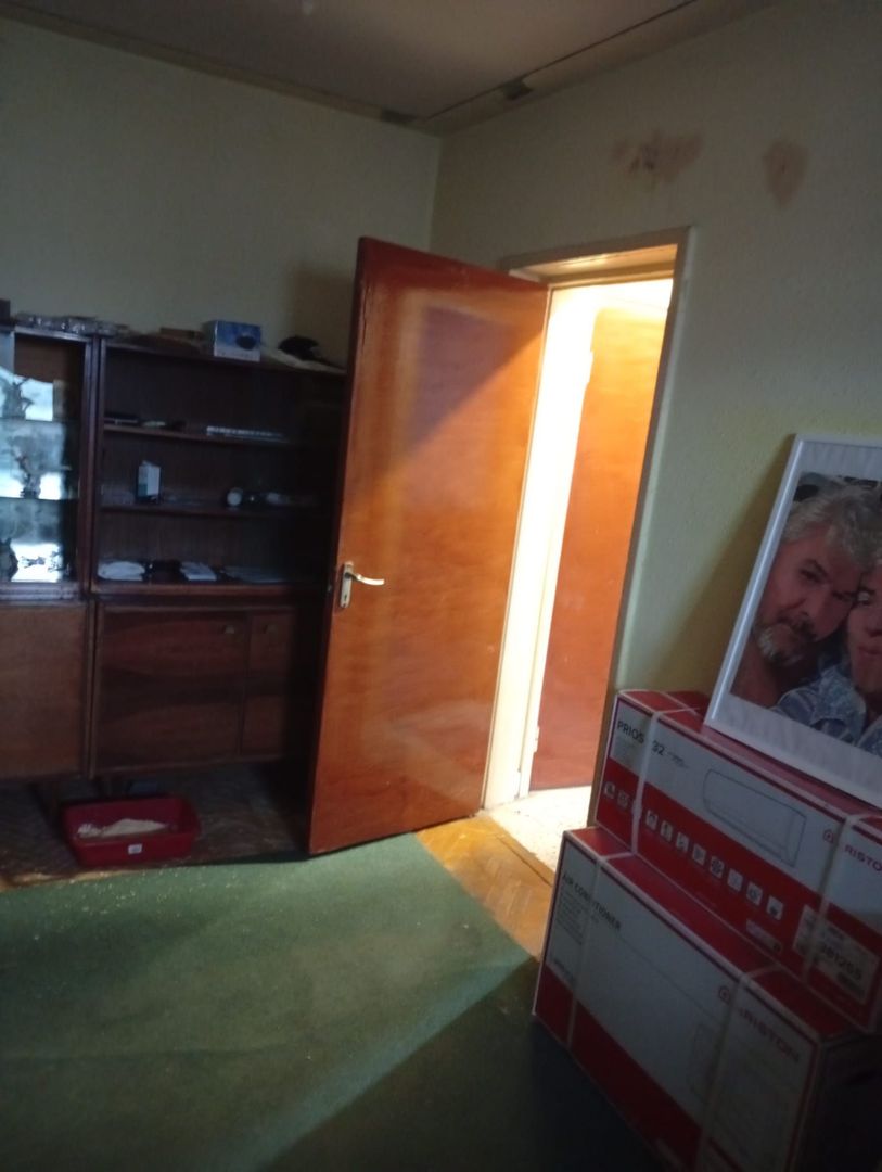 De vanzare Aparatament 2 camere Veteranilor - Poză 1