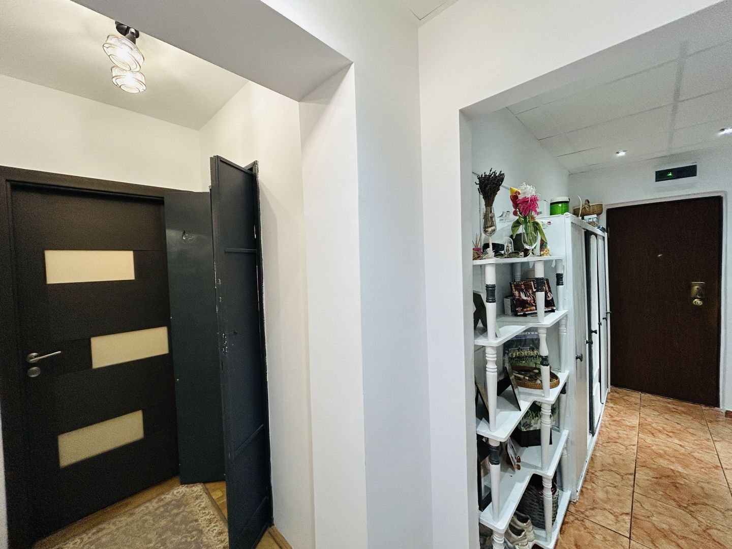 Apartament decomandat, 58 mp utili, mobilat modern - Zona Rahovei - Poză 6