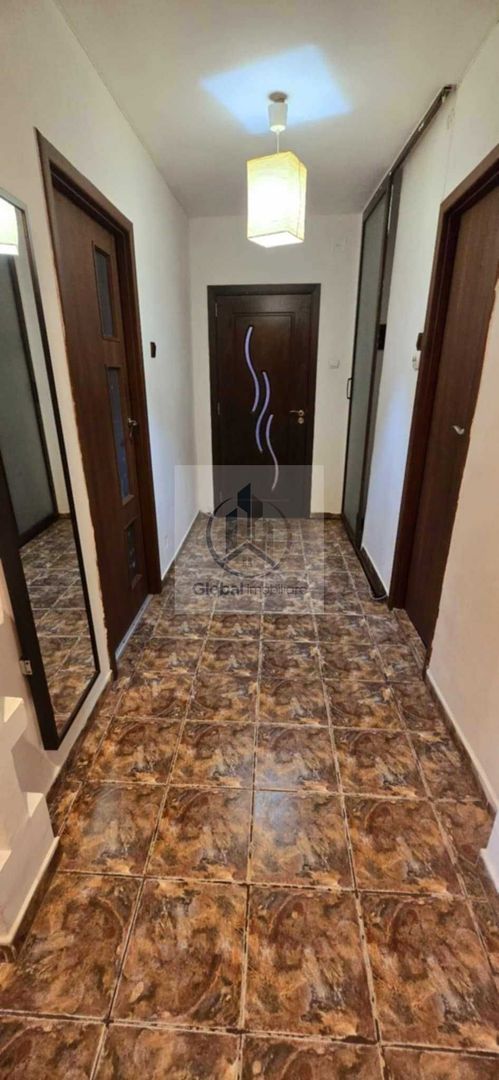 Inchiriez Apartament cu 2 camere-Fainari - Poză 3