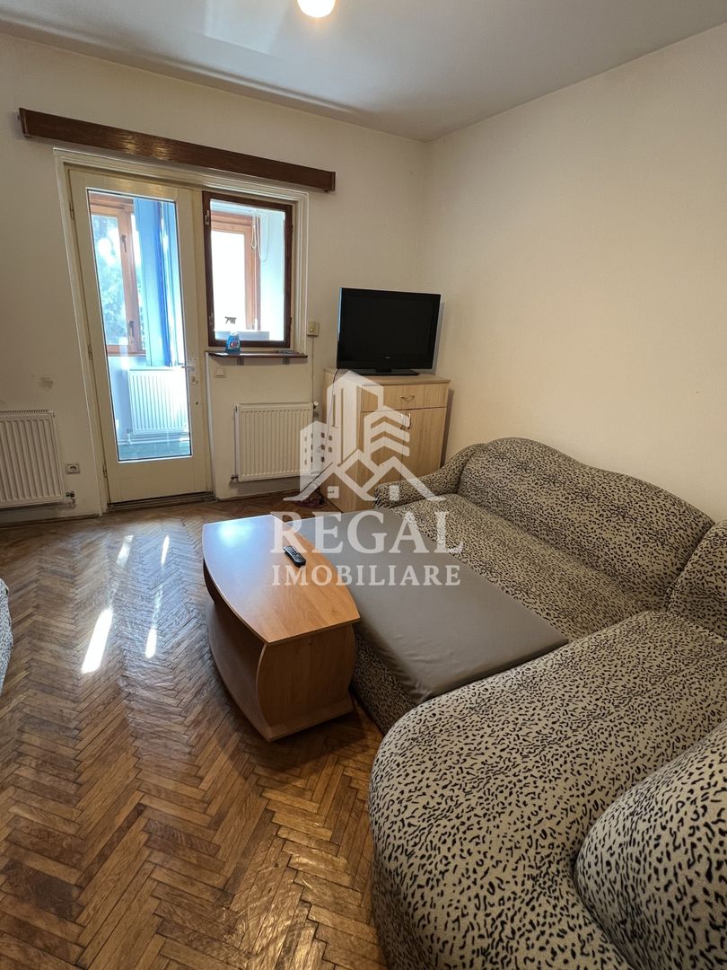 Garsonieră de închiriat – Zona 2 Central | Etaj 2 | Mobilată - Poză 2