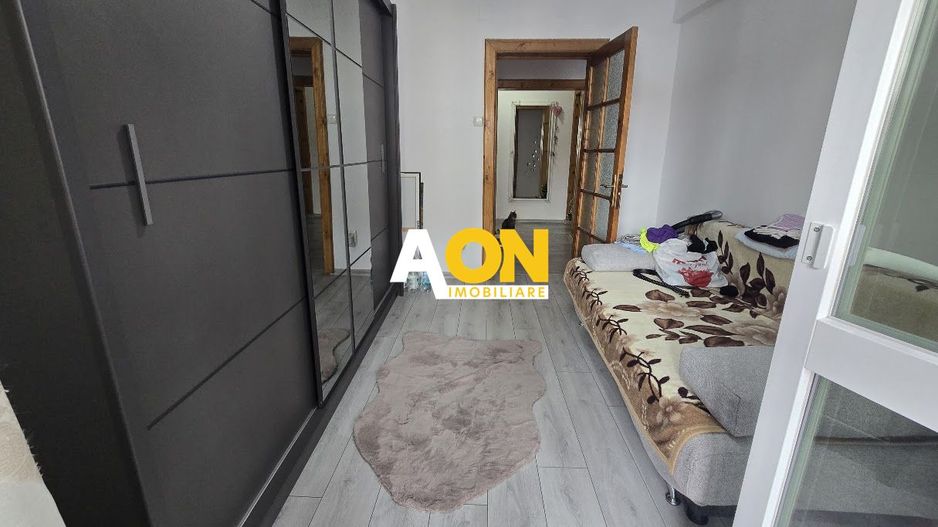 Apartament 3 Camere, 2 Bai, Renovat, Zona Cetate - Poză 9