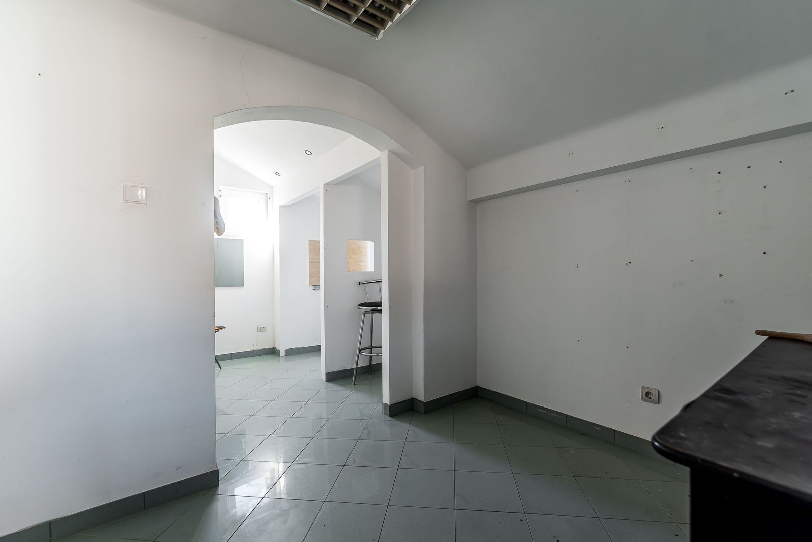 Casa ideală pentru familie: școală la 3 min. Zonă foarte liniștită. - Poză 13