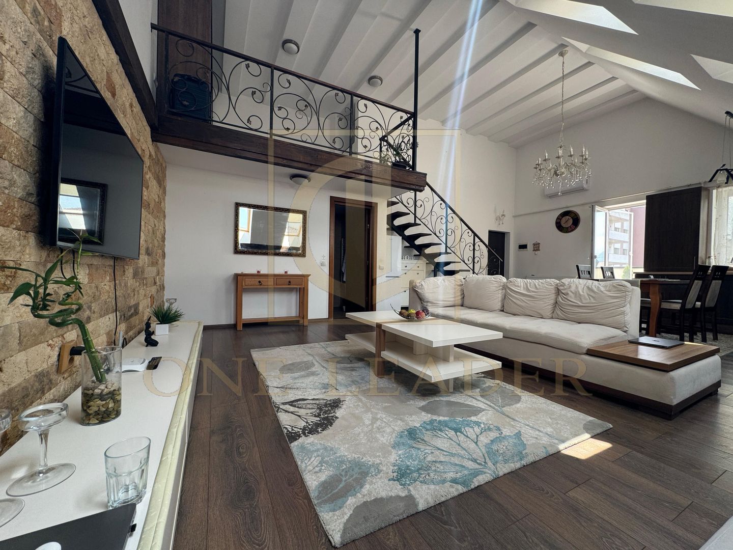 Penthouse 2 Camere | Tractorul – Brașov | 67 mp + Terasă 35 mp | Loc parcare - Poză 2