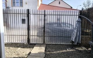 BRATIANU 2 COCOSI(COD03) - Casa si curte cu utilitati incluse ! - Poză 19