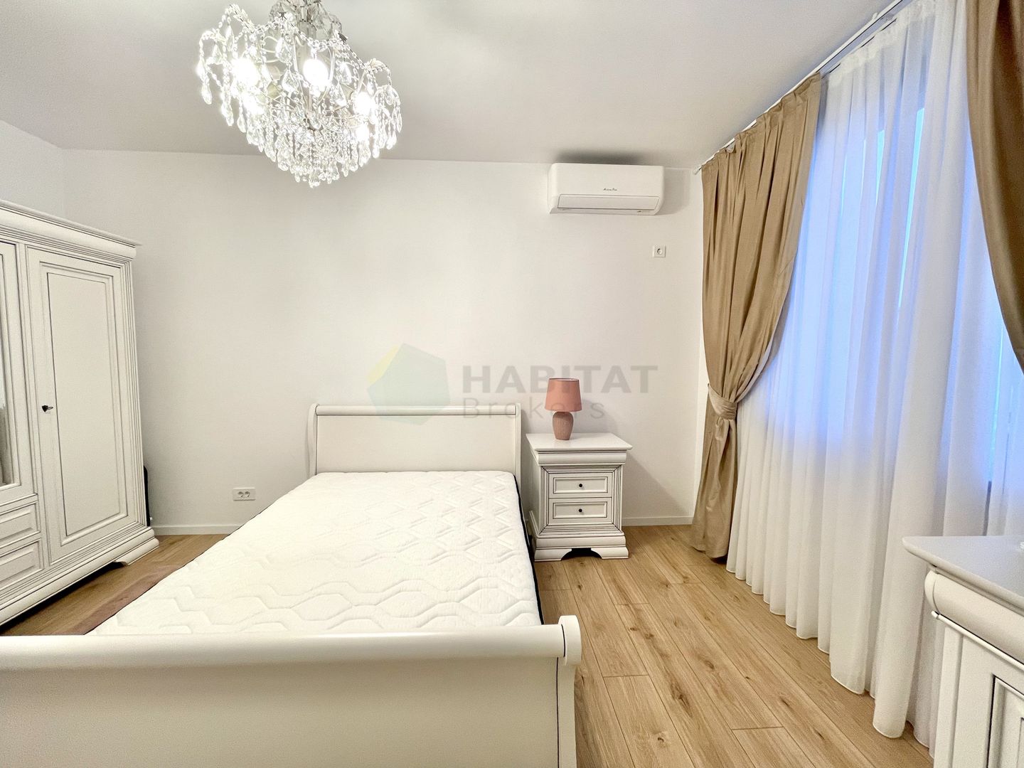 Casa 4 camere Tunari-Lacul Pasarea mobilata si utilata - Poză 31