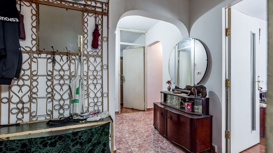 Apartament cu 3 camere decomandat la parter in Confectii Comision 0% - Poză 9