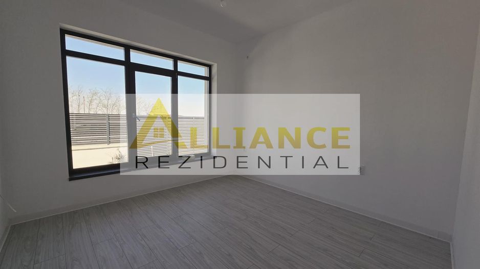 Casa parter- 4 camere- beci- 800m de autobuzscoala gradinita- - Poză 4