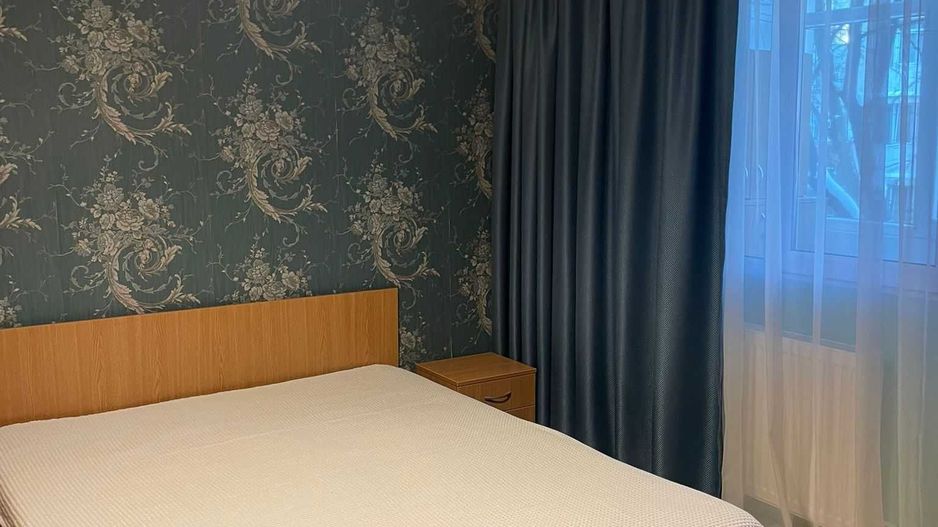 Apartament 3 camere | mobilat si utilat modern | etaj 3/4,  | loc ADP - Poză 3