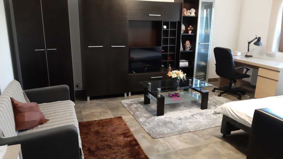 Inchiriere Garsonieră Decomandată | 13 Septembrie – Panduri - Poză 1