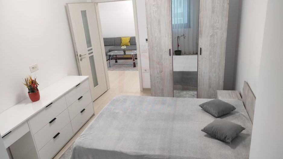 APARTAMENT CU 2 CAMERE DE ÎNCHIRIAT – MICRO 17 - Poză 2