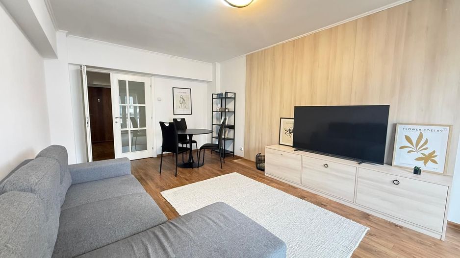 APARTAMENT 2 CAMERE ‖ SPLAIUL UNIRII ‖ VEDERE LIBERA - Poză 1