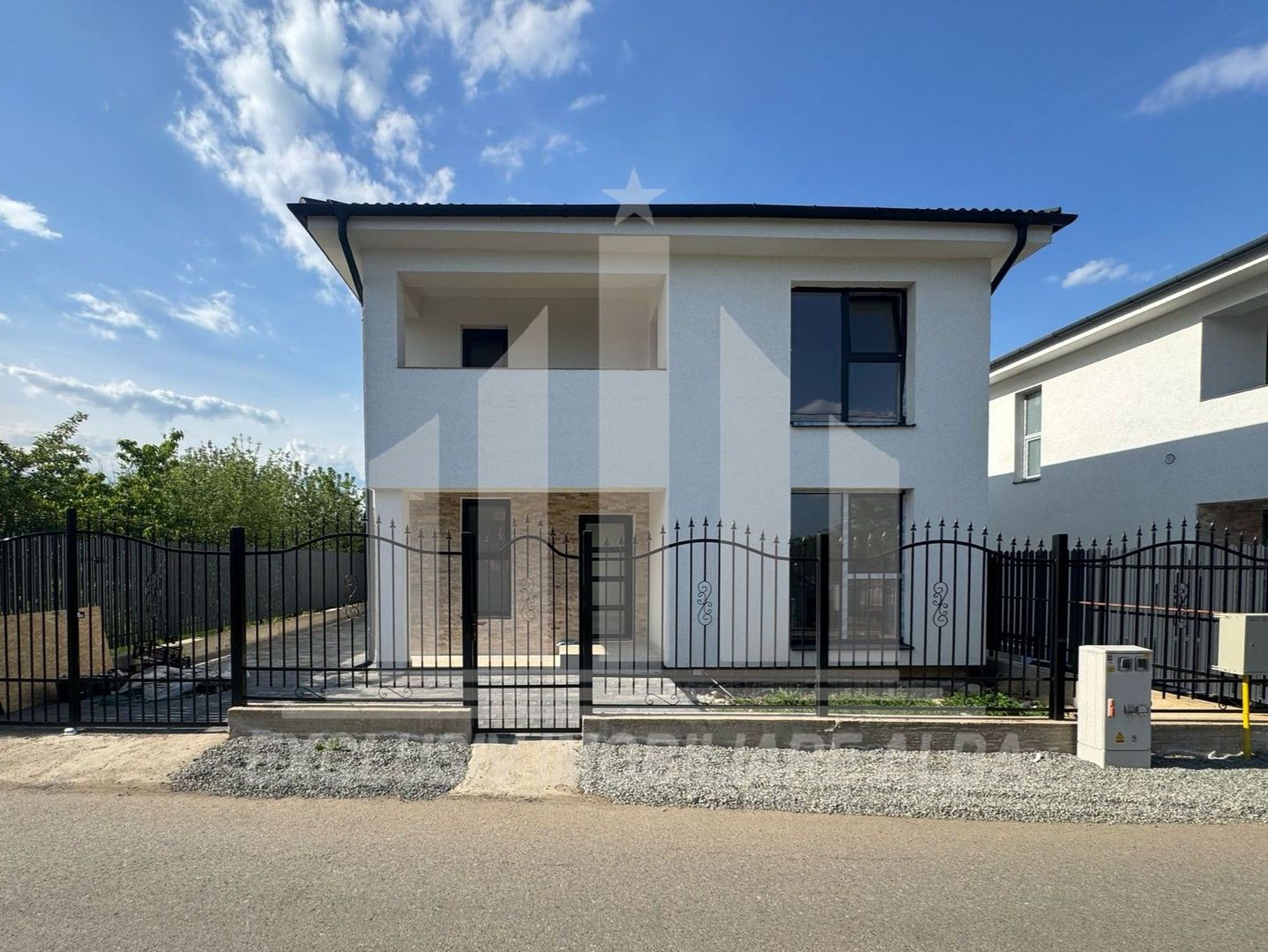 Casa individuala de vanzare, Micesti - Poză 1