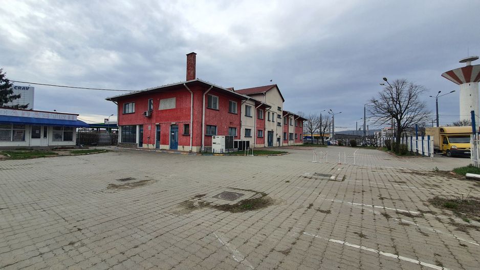 DE ÎNCHIRIAT - Restaurant - Motel - Clădire birouri, Vaslui; - Poză 3