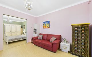 Apartament cu 2 camere de vânzare în zona Capitale - Poză 3