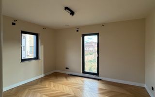 Casa moderna de inchiriat cu 4 camere in cartier Terra Floresti! - Poză 16