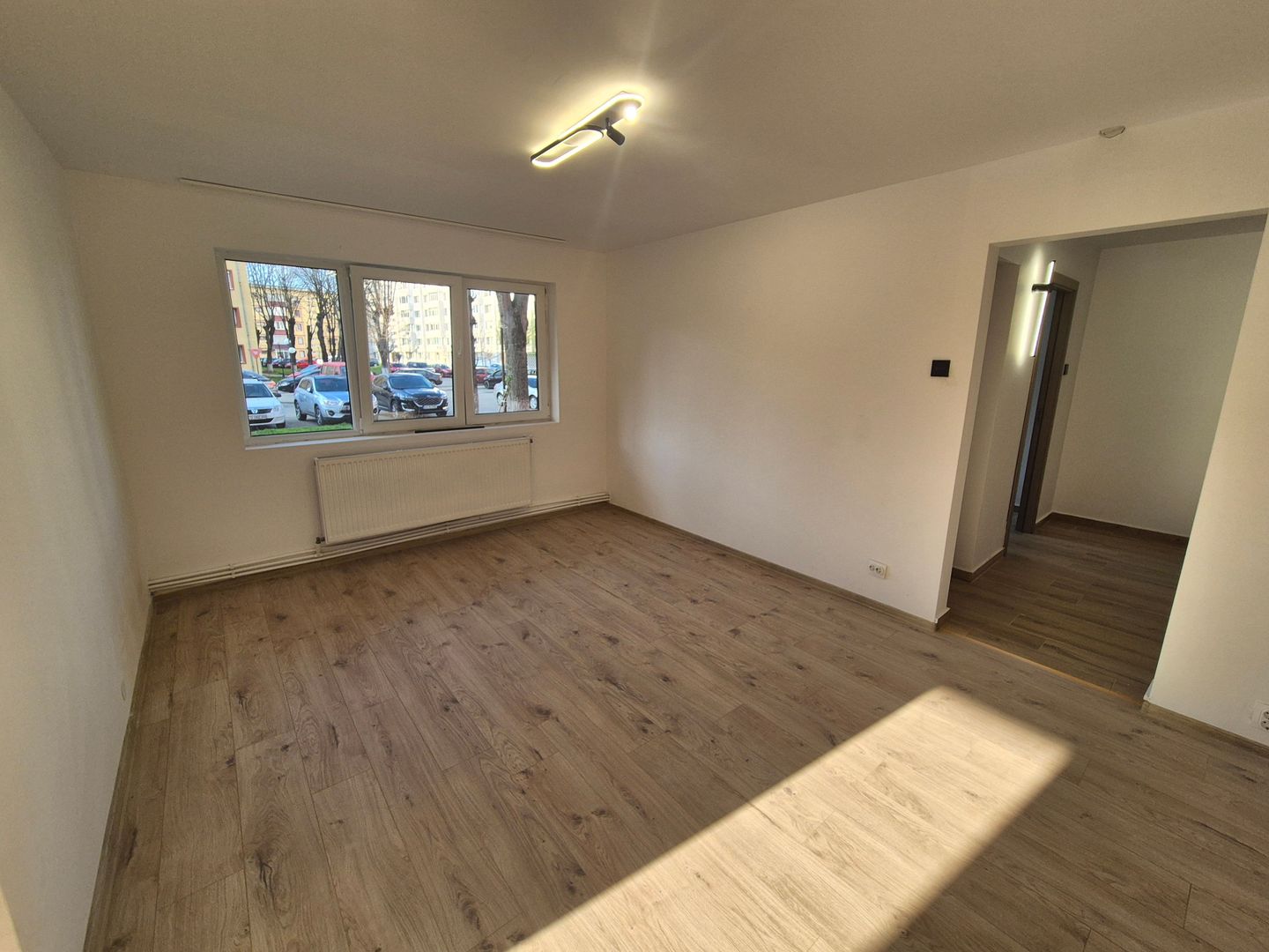 Vand 2 camere Micro 1 - Poză 1