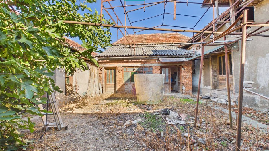 Casă cu 5 camere, în orașul Sebiș, Arad - Poză 26