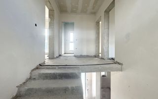 Casa tip triplex in zona Terra. - Poză 14