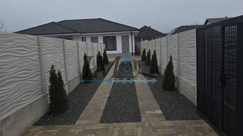 Casa pe un nivel zona Cetate - Poză 4