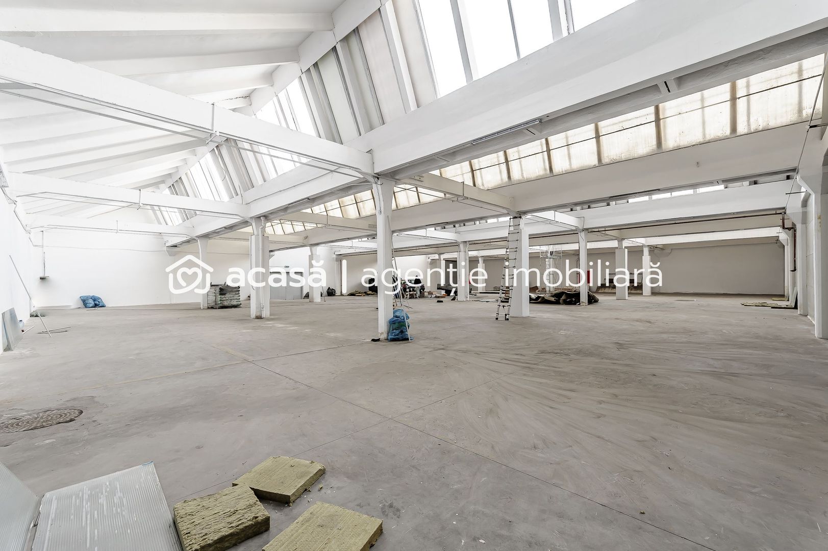 Hală industrială în suprafață de 1174 mp - Poză 1