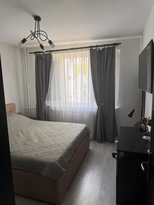 APARTAMENT SUPERB METROU BASARAB - Poză 3