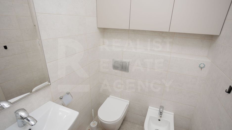 Spre vînzare apartament spațios, 2 dormitoare și living, sec. Botanica - Poză 16