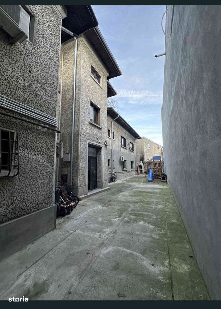Apartament 3 camere, în vilă Ultracentral, etaj 1, Piano Nobile, curte. - Poză 7