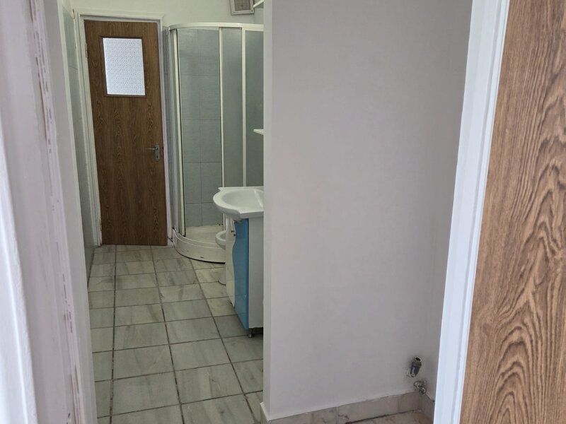Apartament 2 camere zona Dristor - Piata Rm Sarat - Poză 6