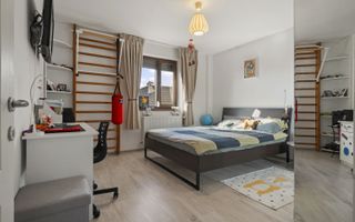 Casă P+1+M I curte 500 mp — Comision 0 - Poză 13