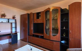 VANZARE 2 CAMERE DECOMANDAT - Poză 4