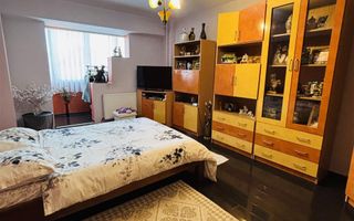 APARTAMENT CU 2 CAMERE DECOMANDAT CALEA ARADULUI - Poză 2