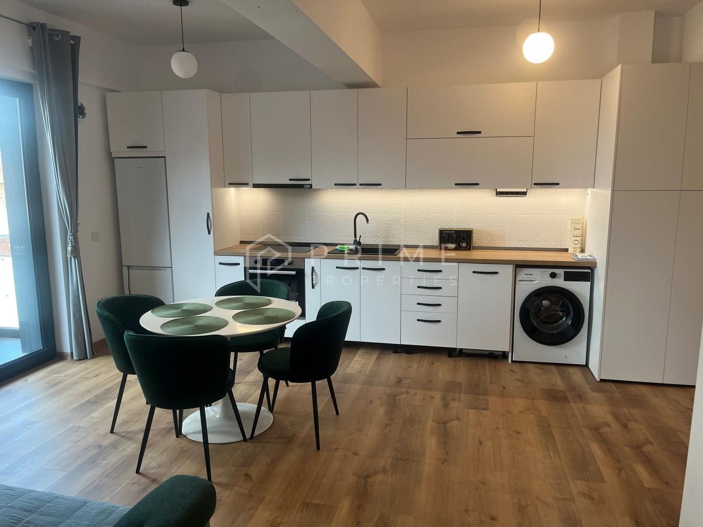 Apartament de închiriat – ultracentral, Târgu Mureș - Poză 1