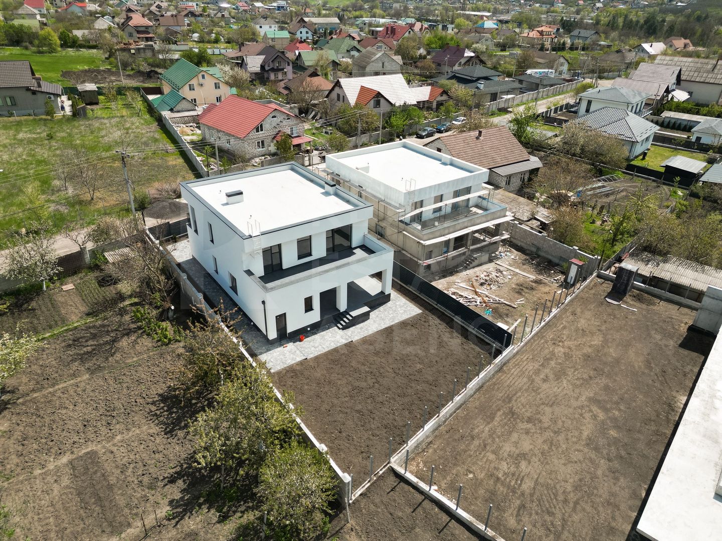 Vânzare, Hi-Tech, 2 nivele, 4 camere, strada  A. Lăpușneanu, Budești - Poză 34