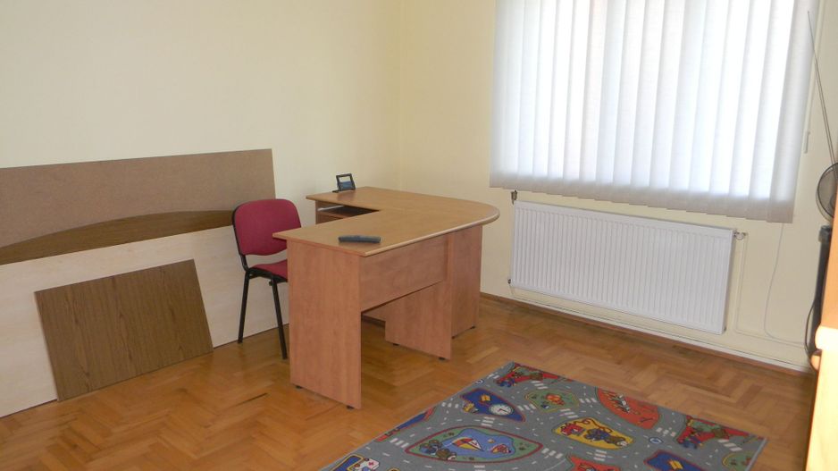 Casa pretabila birouri in cartierul Florilor - Poză 19
